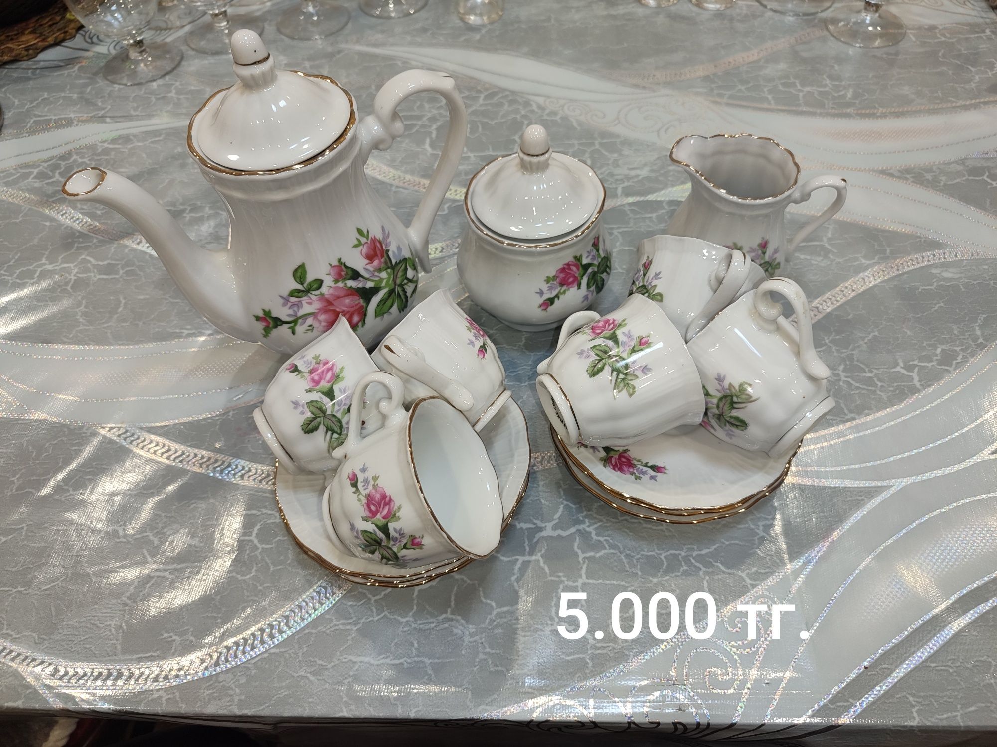 Продам посуду за 3000