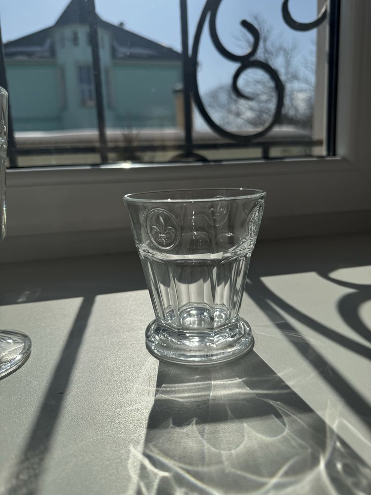 Бокалы для воды.