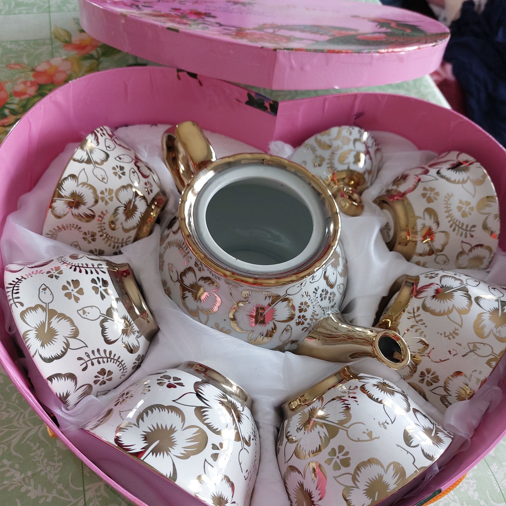 Продам набор пиалок керамика, чайный набор, набор рюмок, набор досок