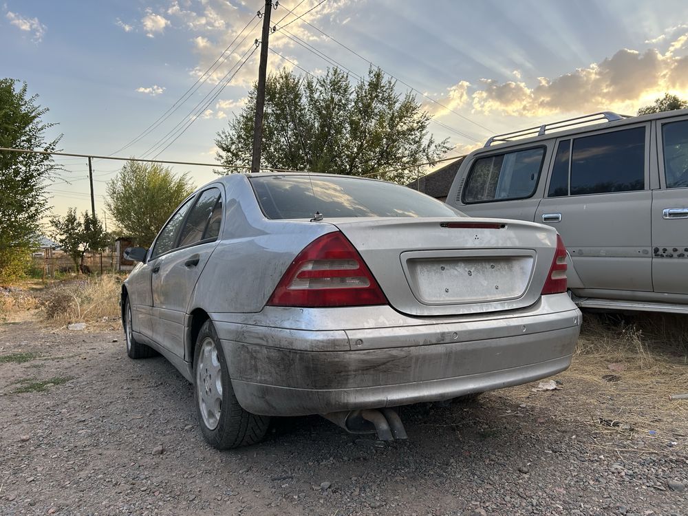 Мерседес w203 запчасти
