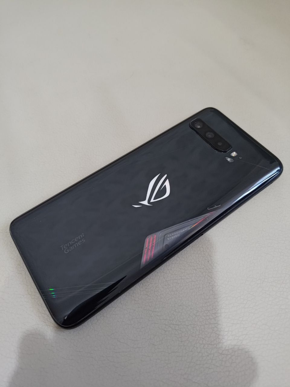 Asus rog phone 3 12/128gb