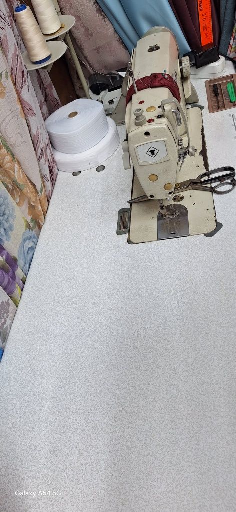 Швейная машинка срочно Продам