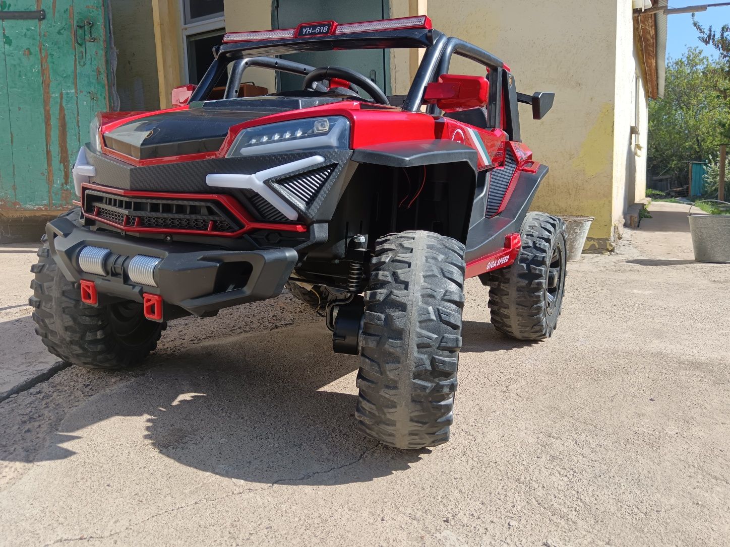 Детский автомашина