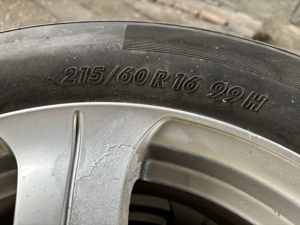 Диски с резиной 215/60/16