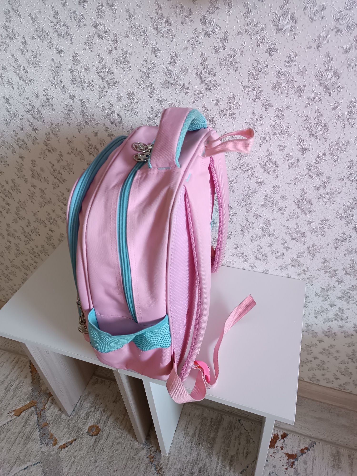 Продам школьный рюкзак