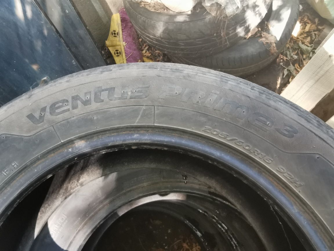 Продам шины летние б/у 205 60 R16