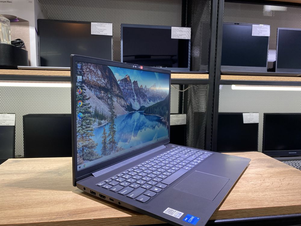 Ноутбук Lenovo V15 G3 IAP, Core i3-1215U/8GB/SSD512GB, 10376/A10