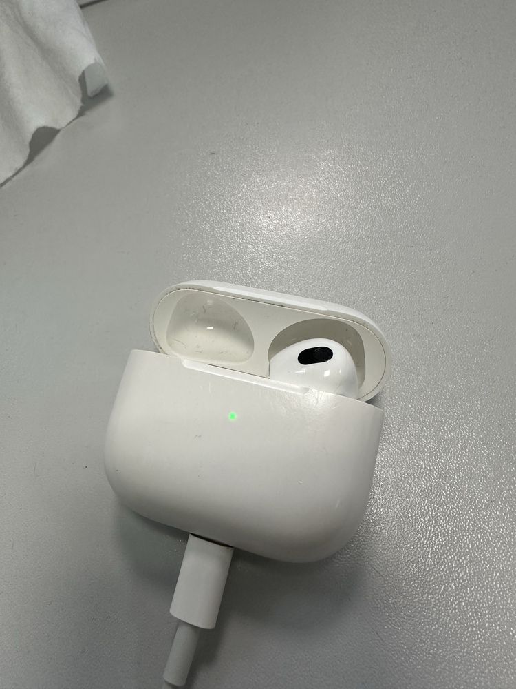 Наушники Apple AirPods 3 белый