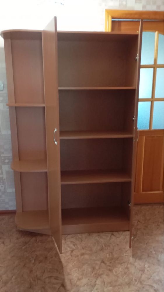 Продам шкаф в отличном состоянии