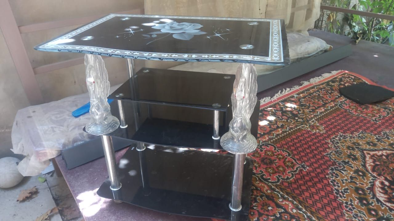 Подставка для телевизора