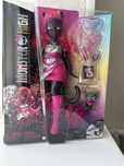 Кукла Monster High Кэтти Нуар 3-го поколения базовая/Catty Noir (G3)