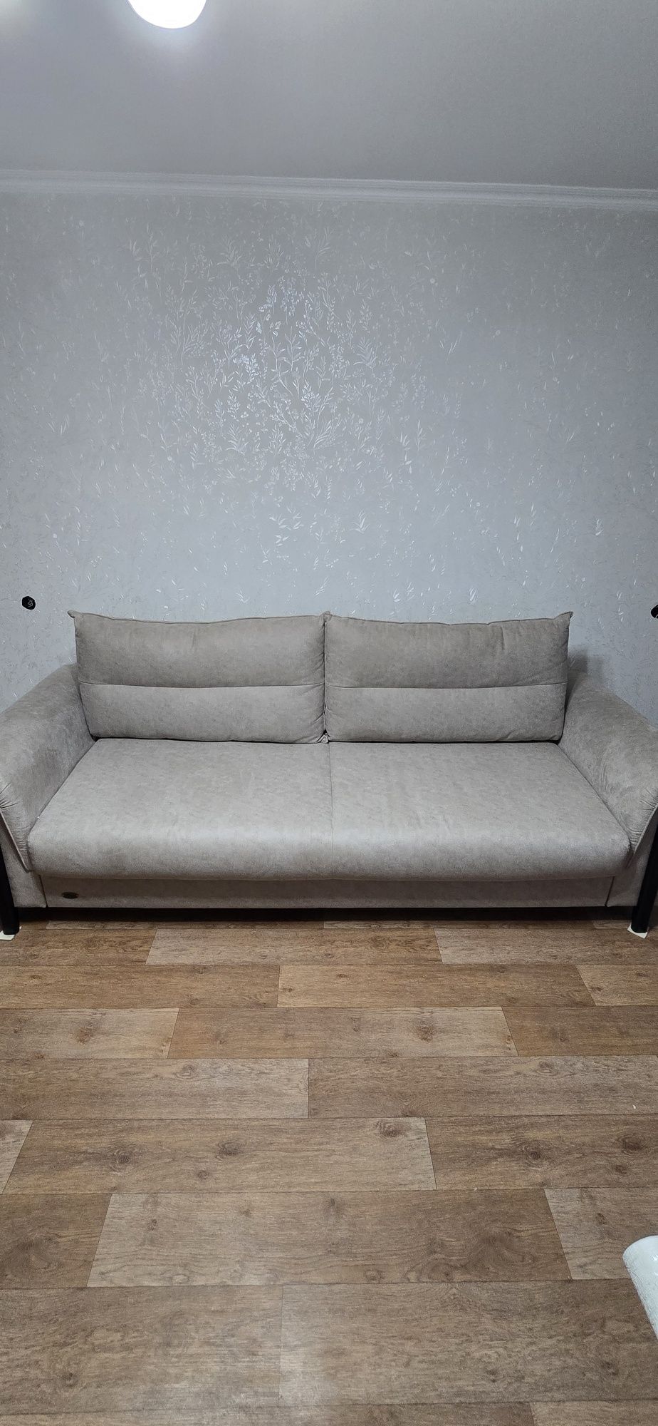 Продам белорусский диван
