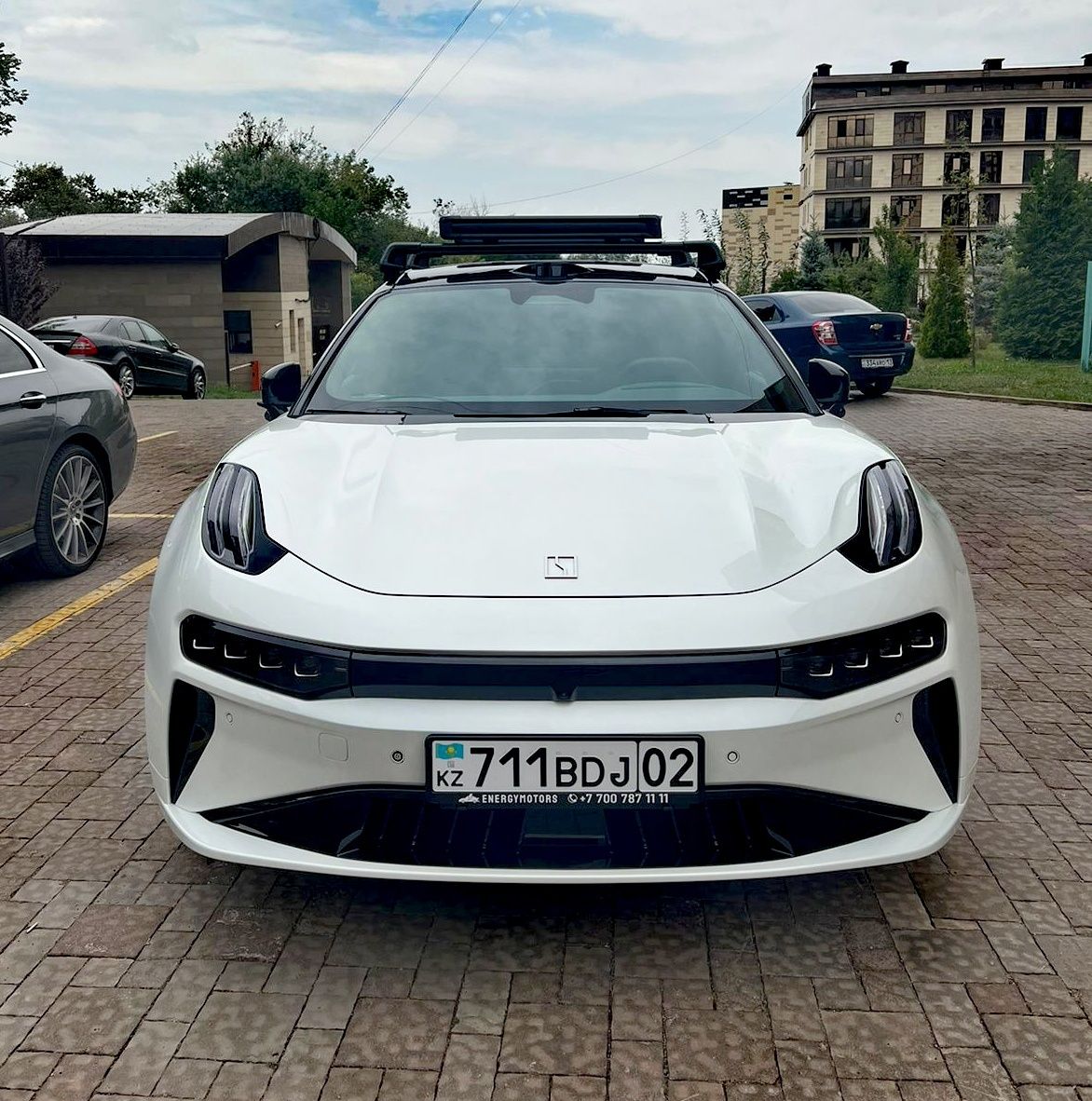 Рейлинги Багажник на крышу Зикр ZEEKR 001 THULE