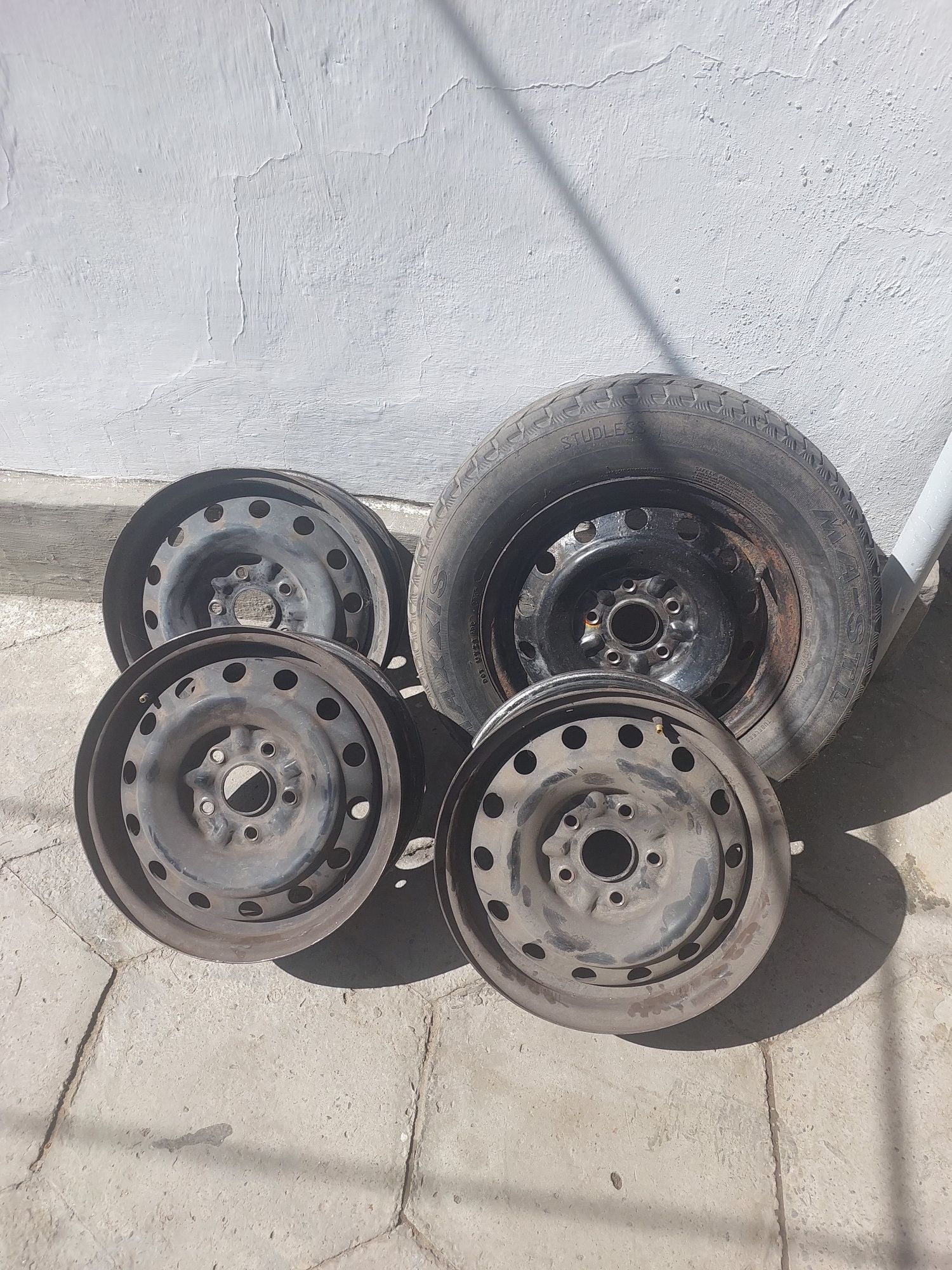 Диски на камри R15
