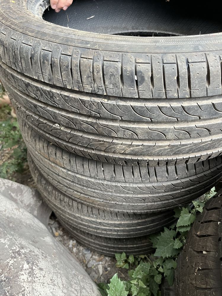 Шины R18 состояние 9/10