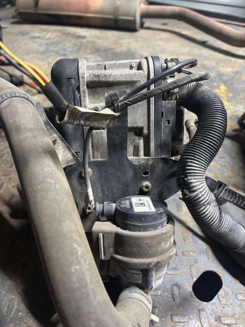 Продам полностью исправную Webasto 12v дизелный. Полный комплект.