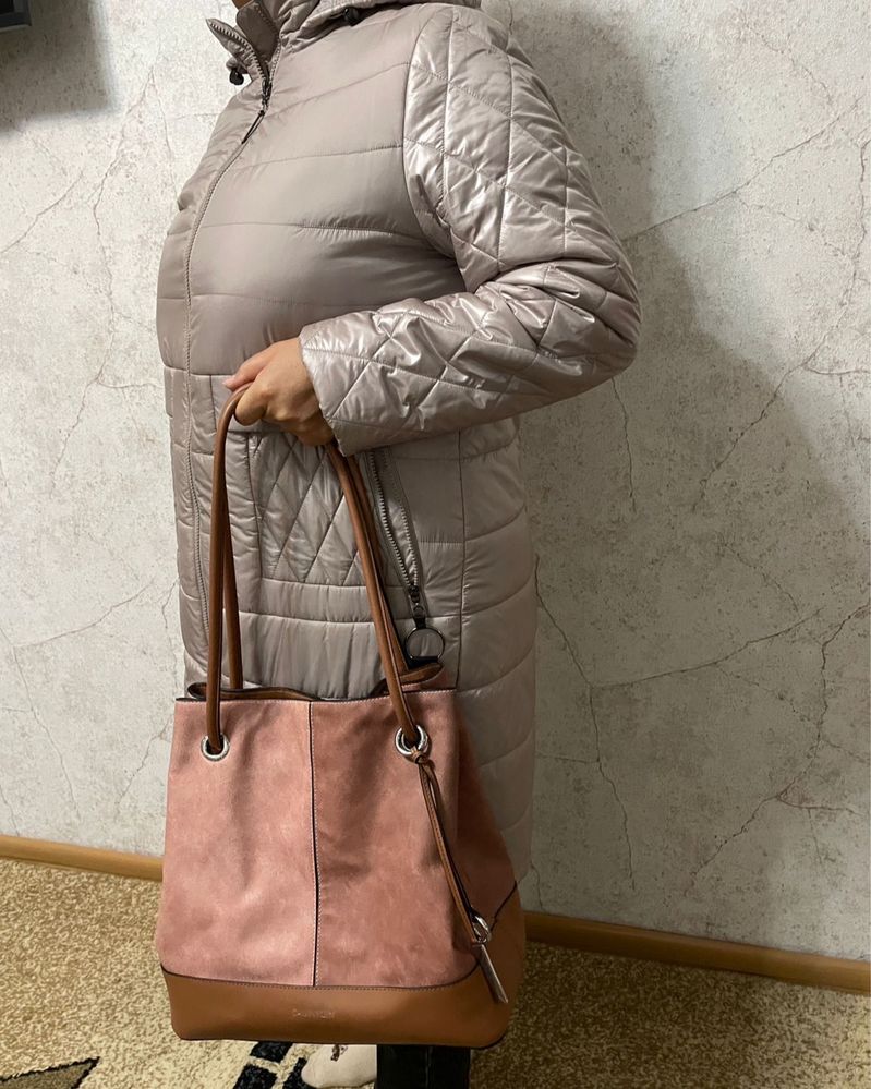 Продам сумку Calvin Klein