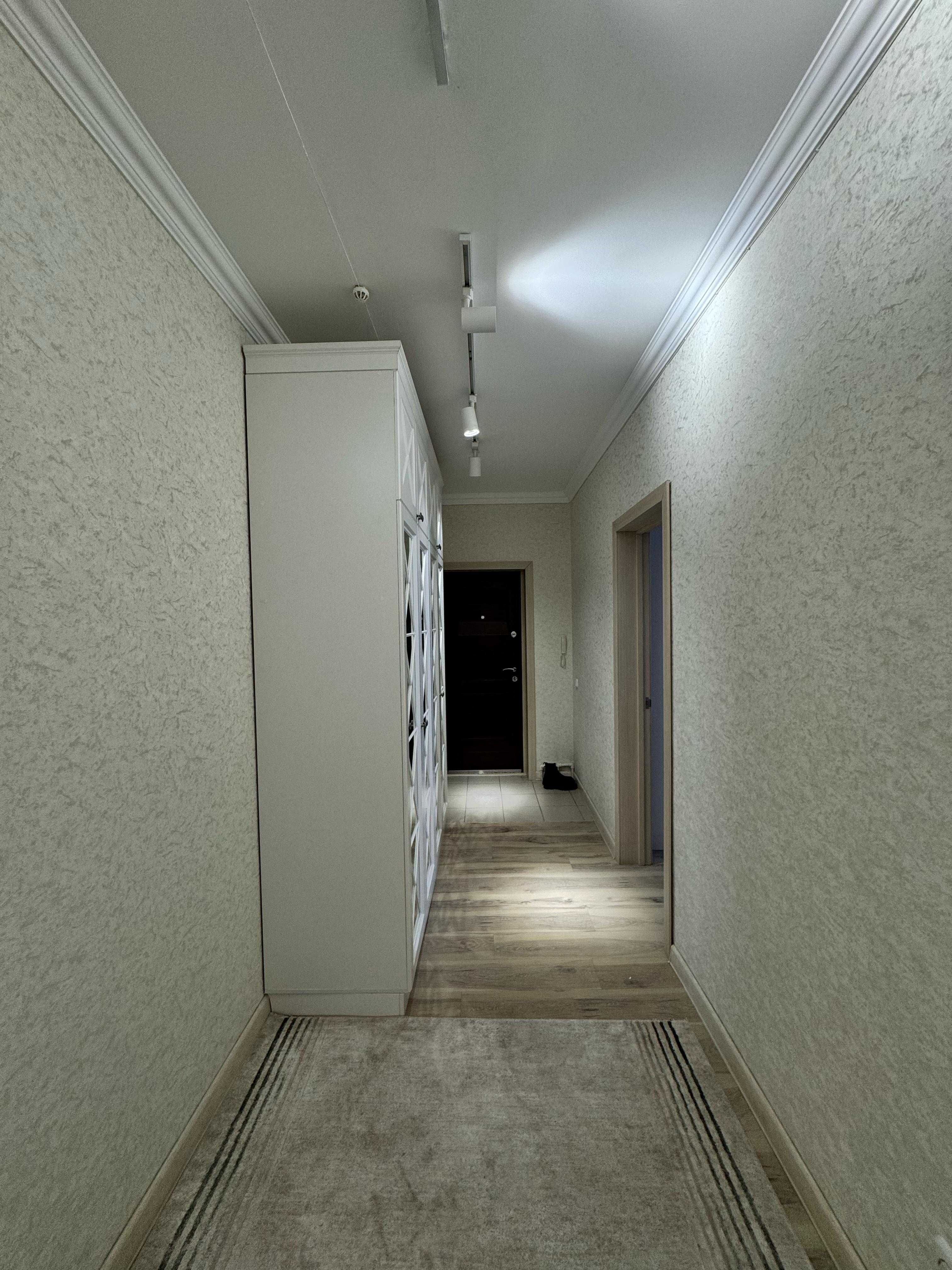 Продаем 3 комн. кв .-  89 кв.м. в НОВОМ ДОМЕ - Шахтеров 52