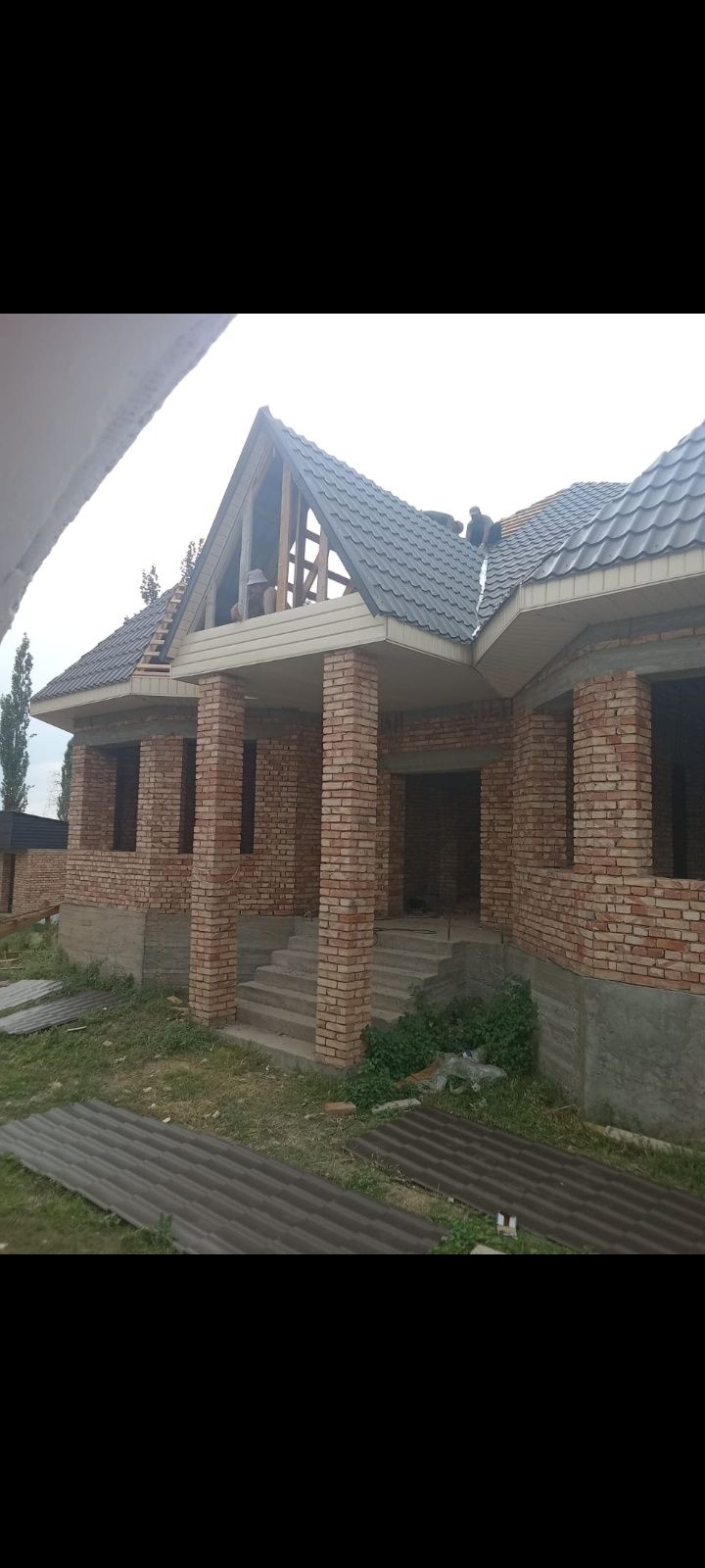 Крыша жабамыз  металлочерепица профнастиль,  азбес.