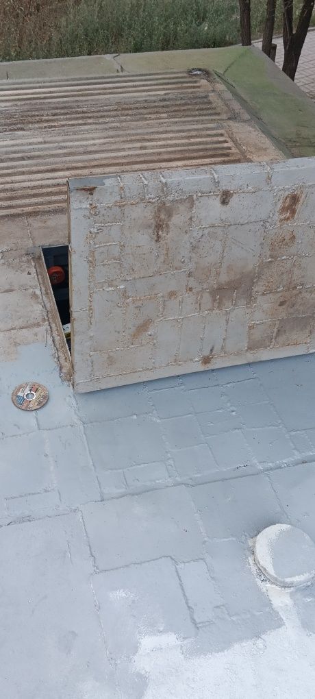 Продам вагончик металлический адрес Касиподака 9