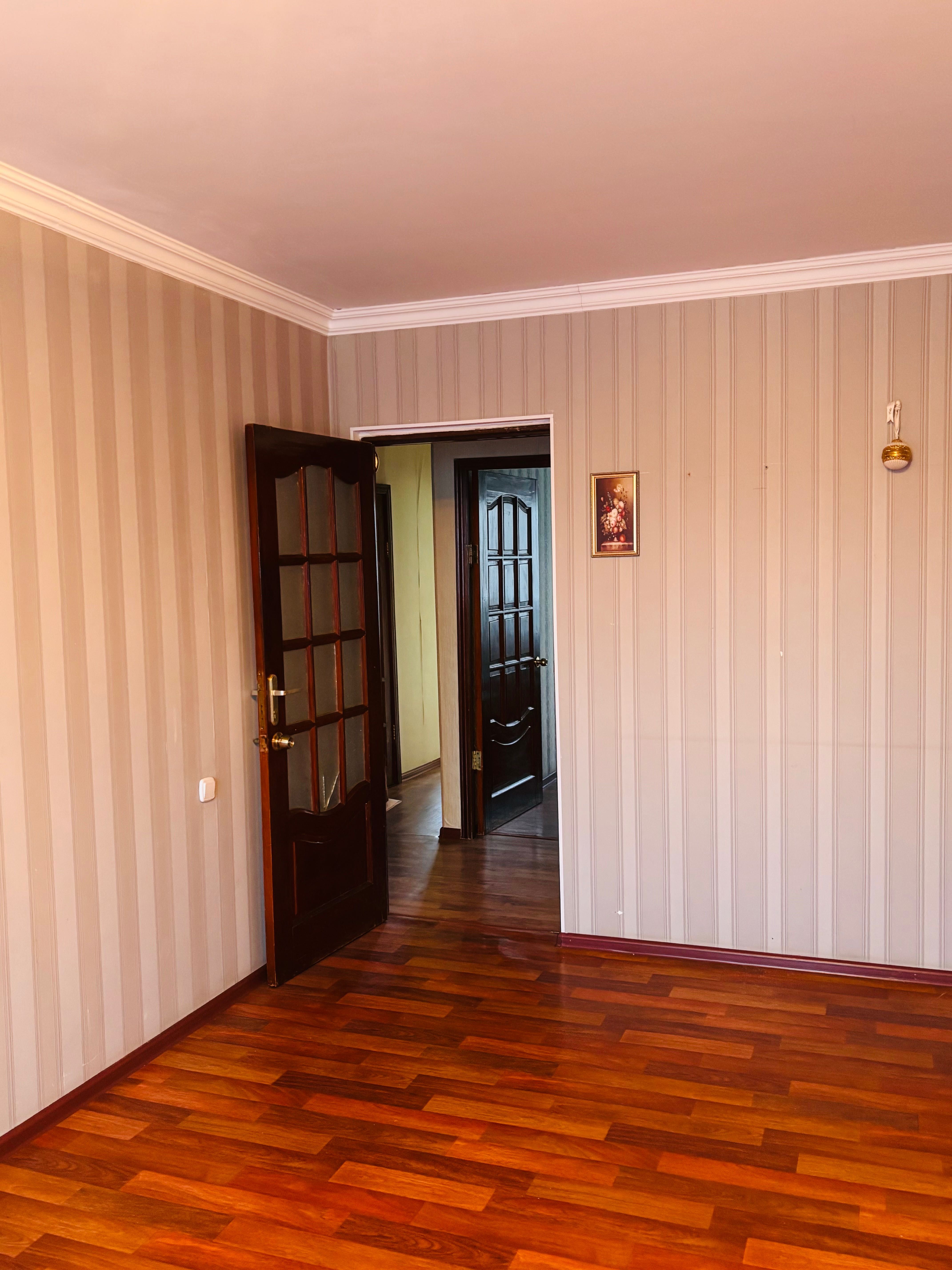 Продам  2 ком квартиру.Район Нурдаулет