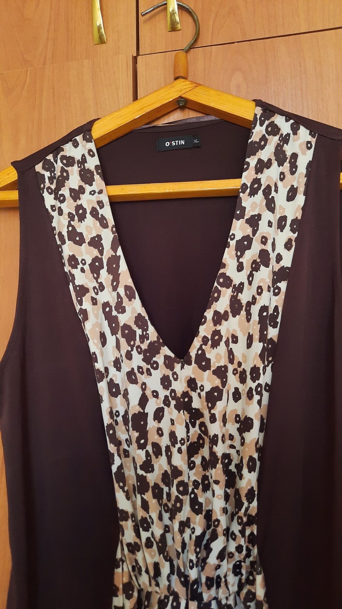 Продам женское платье р.52