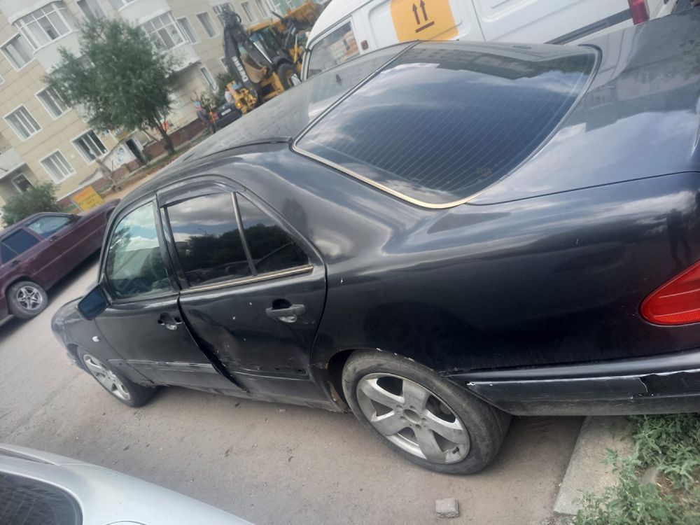 Продам мерс w210