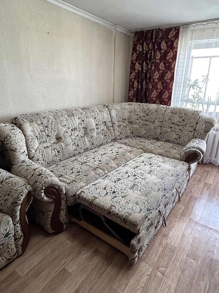 Диван с креслом выдвигающий