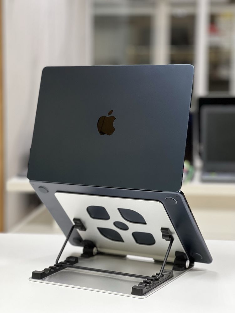 MacBook Air 2022 | M2 | ОЗУ 8Gb | 93% | SSD 256Gb