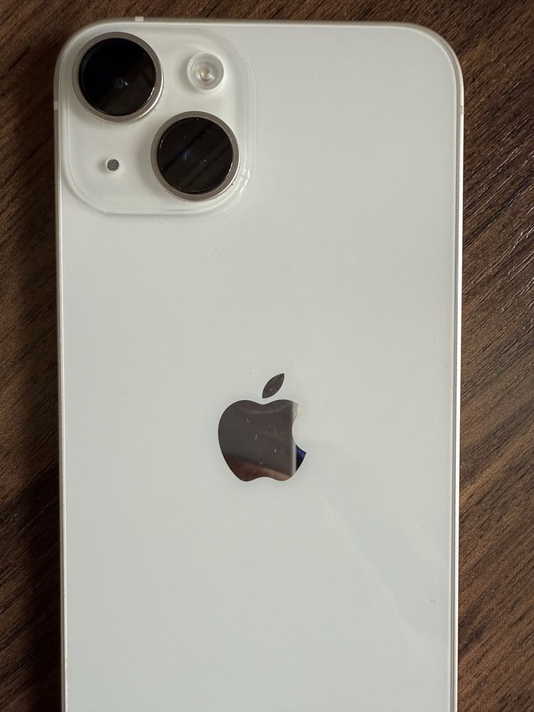 Продам Iphone 14