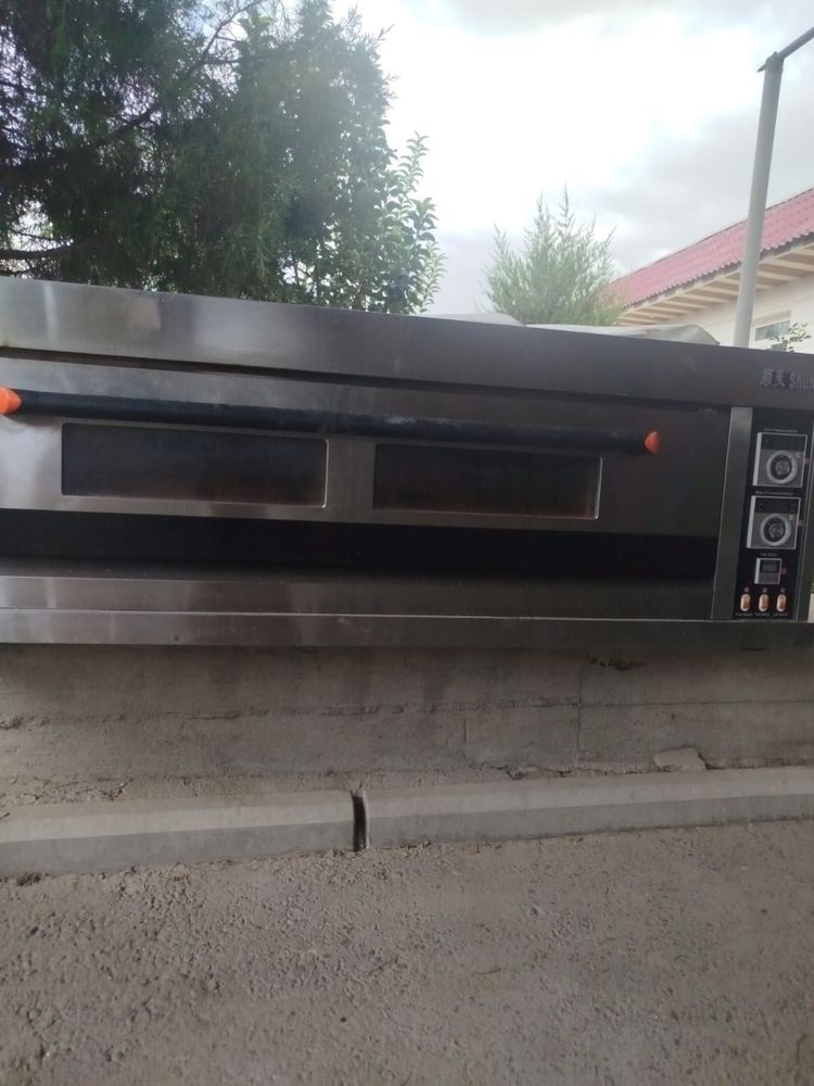 Продам духовку в отличном состаяние