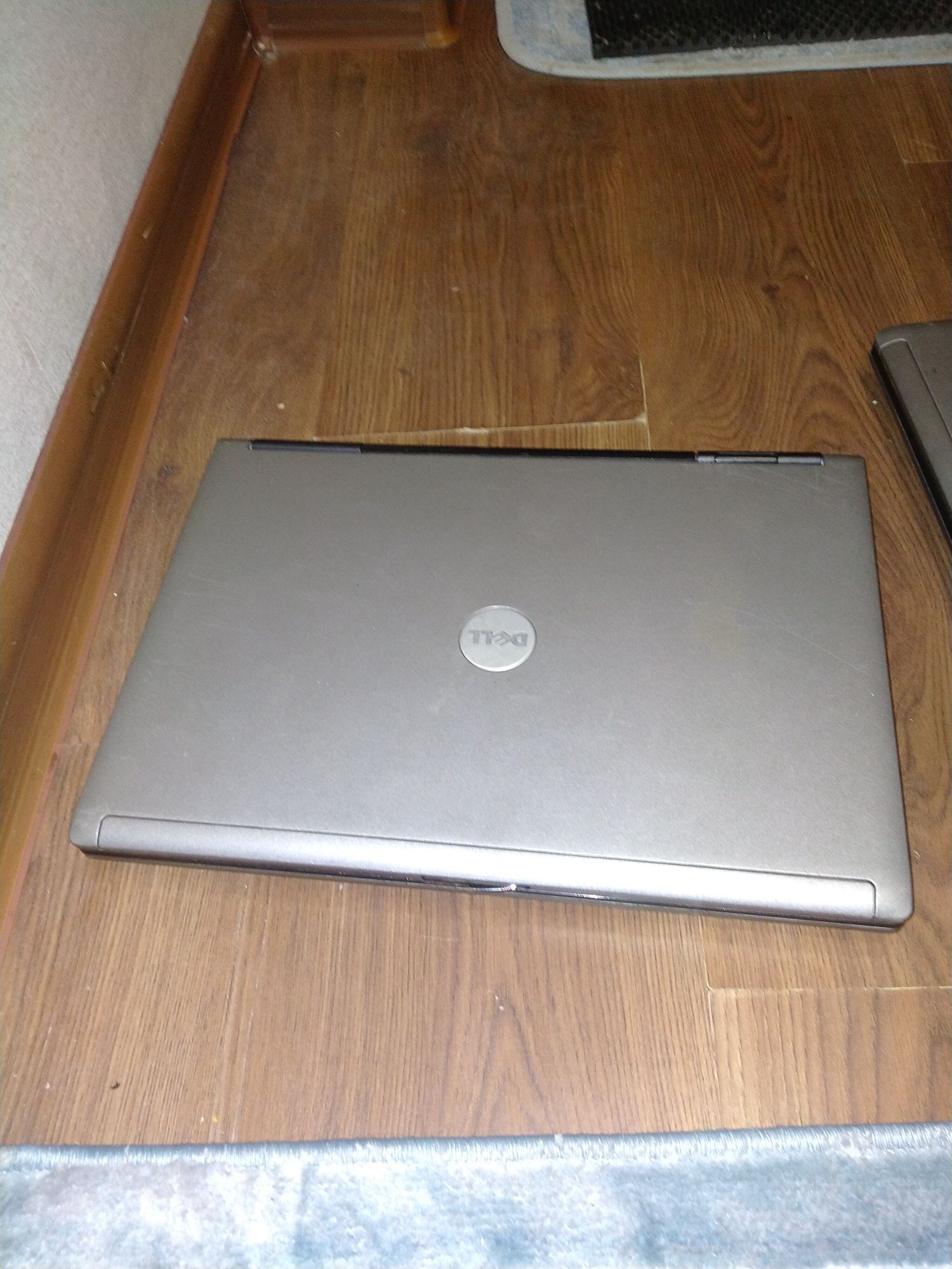 Ноутбук  Dell Latitude D620