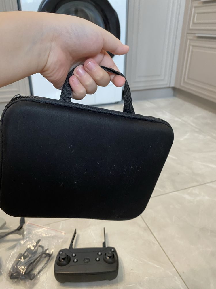 СРОЧНА!! Продам дрон с камерой
