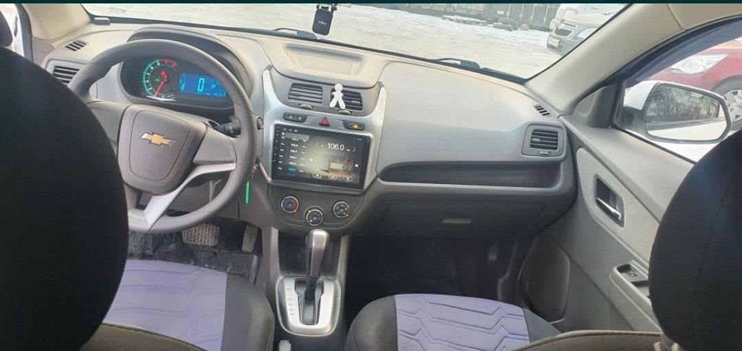 Авто в аренду под такси