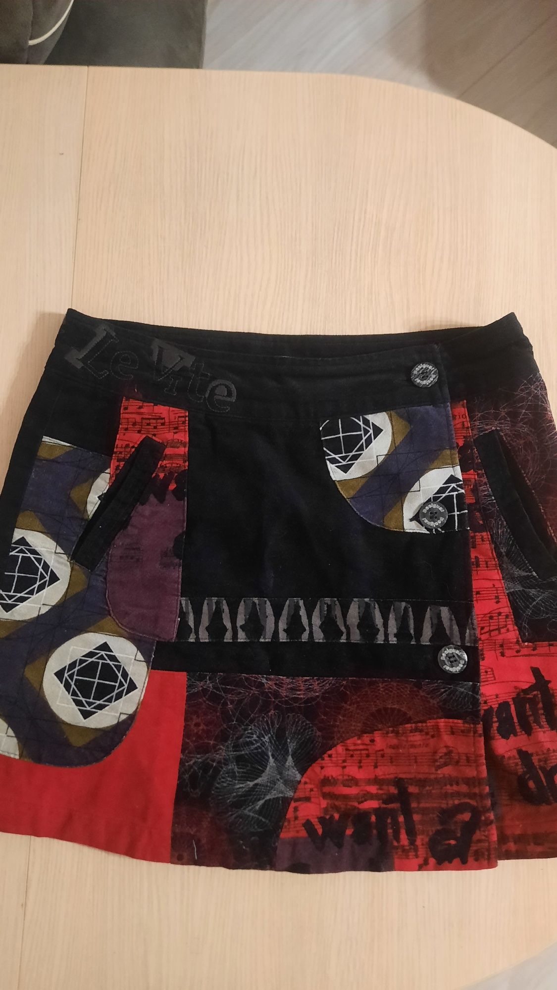 Платье  детское Desigual, юбка женская Desiqual