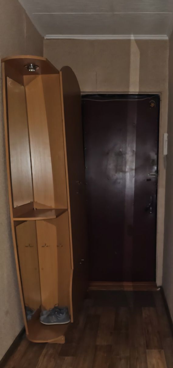 Срочно продам прихожку