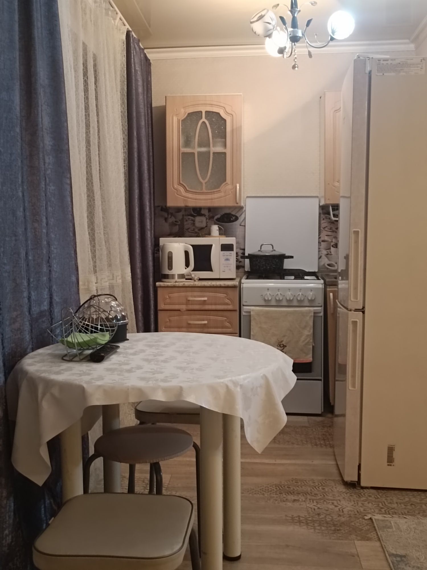 Бойлер,Костанай Тәуелсіздік 115.Сдам однокомнатную квартиру по часам,