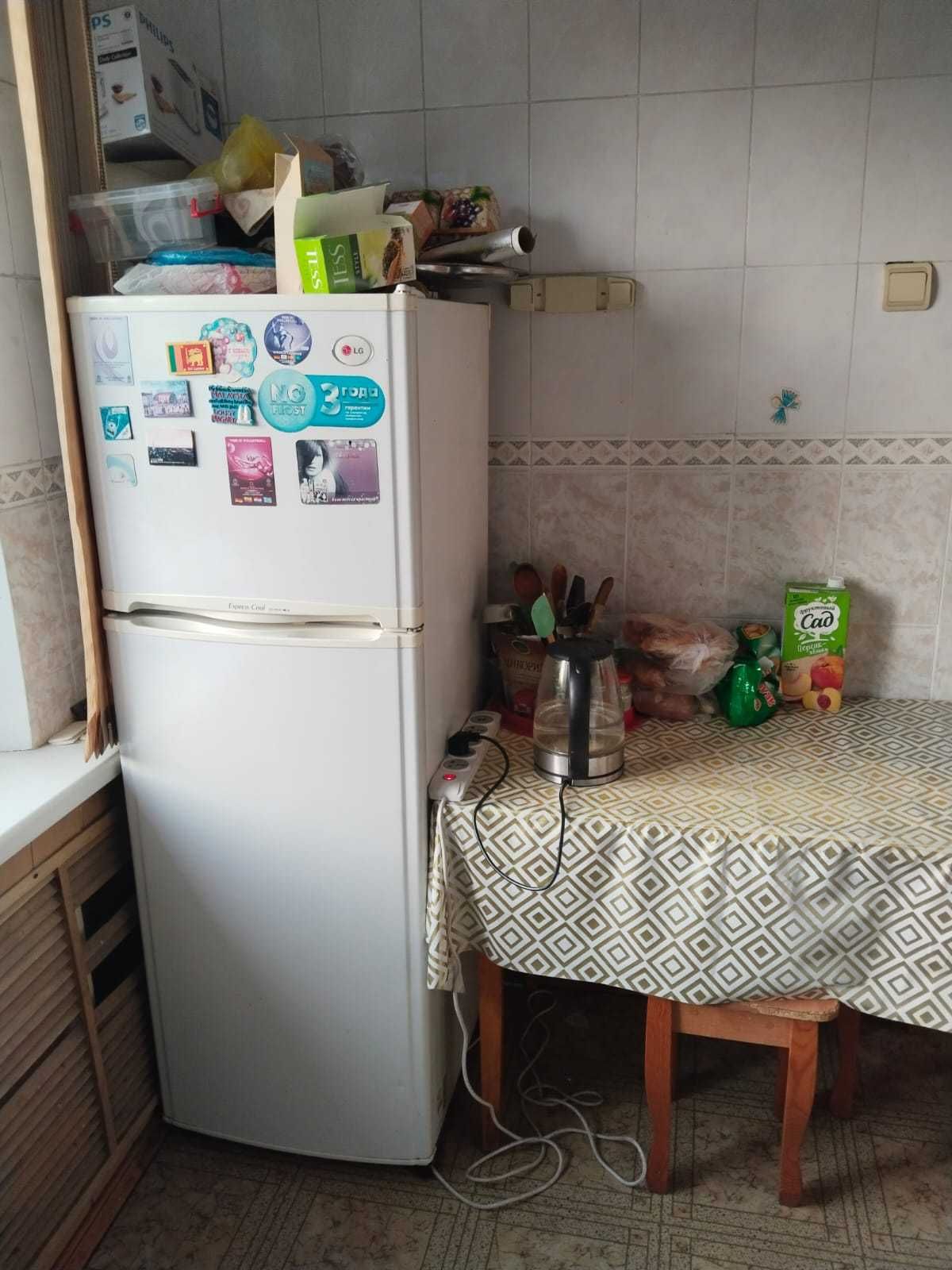 Предлагаем трехкомнатную квартиру в районе улиц Маркова и Тимирязева.