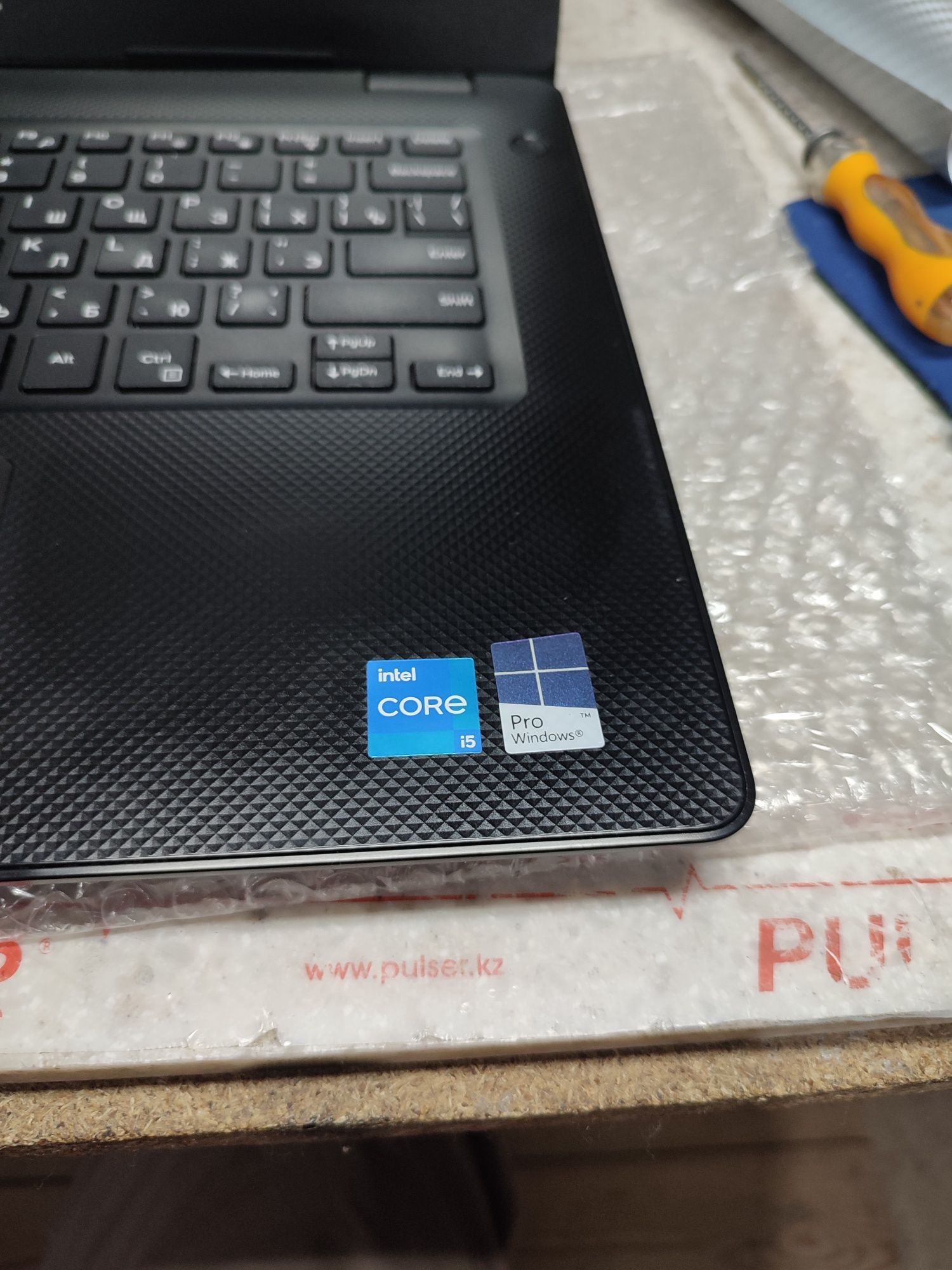 Dell Vostro 3490 Core i5 10 gen, RAM 16 gb, SSD 256 gb, HDD 500 gb
