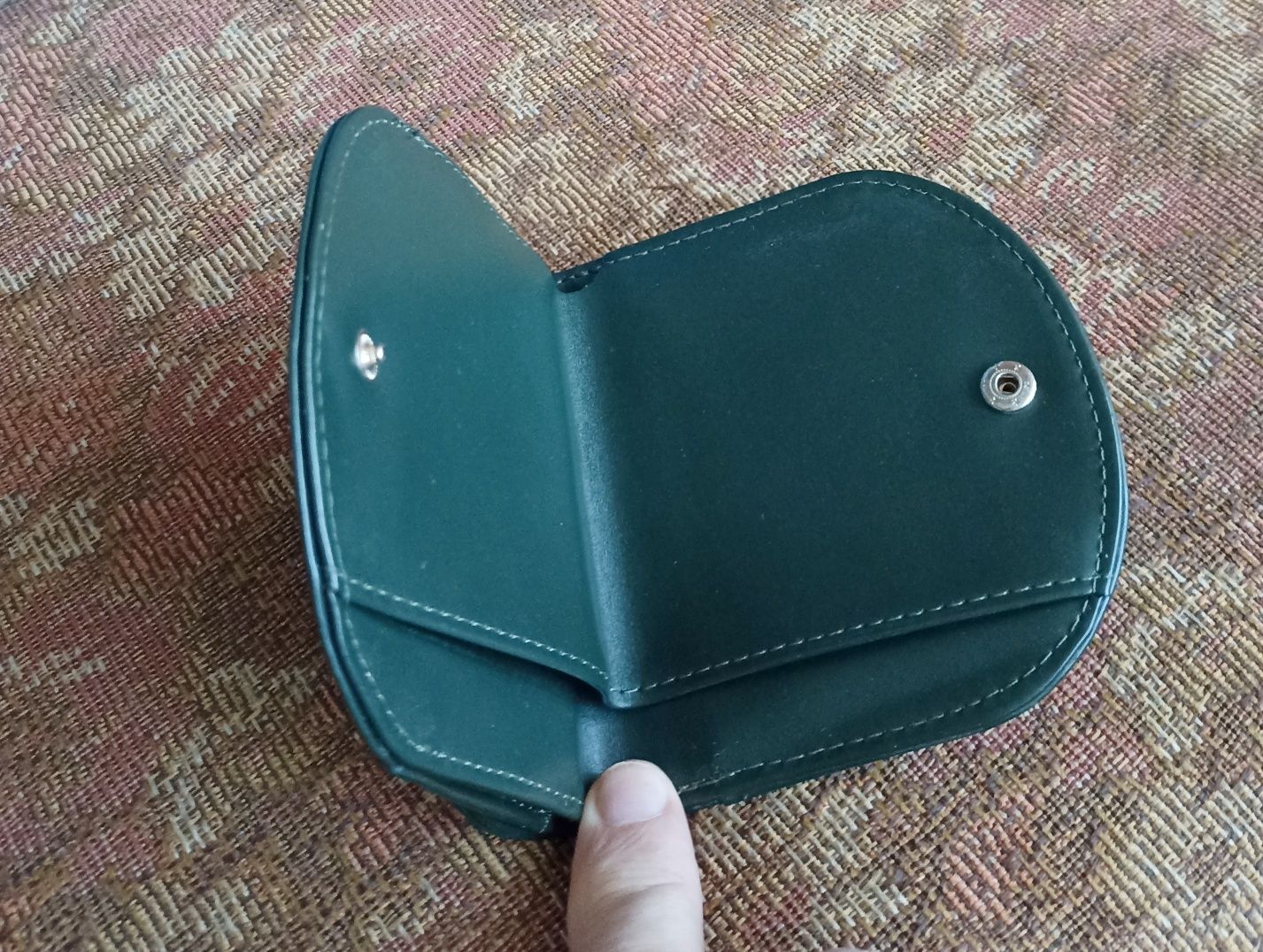 Продам кошелек, партмоне, подарки, для дома, коллекции.