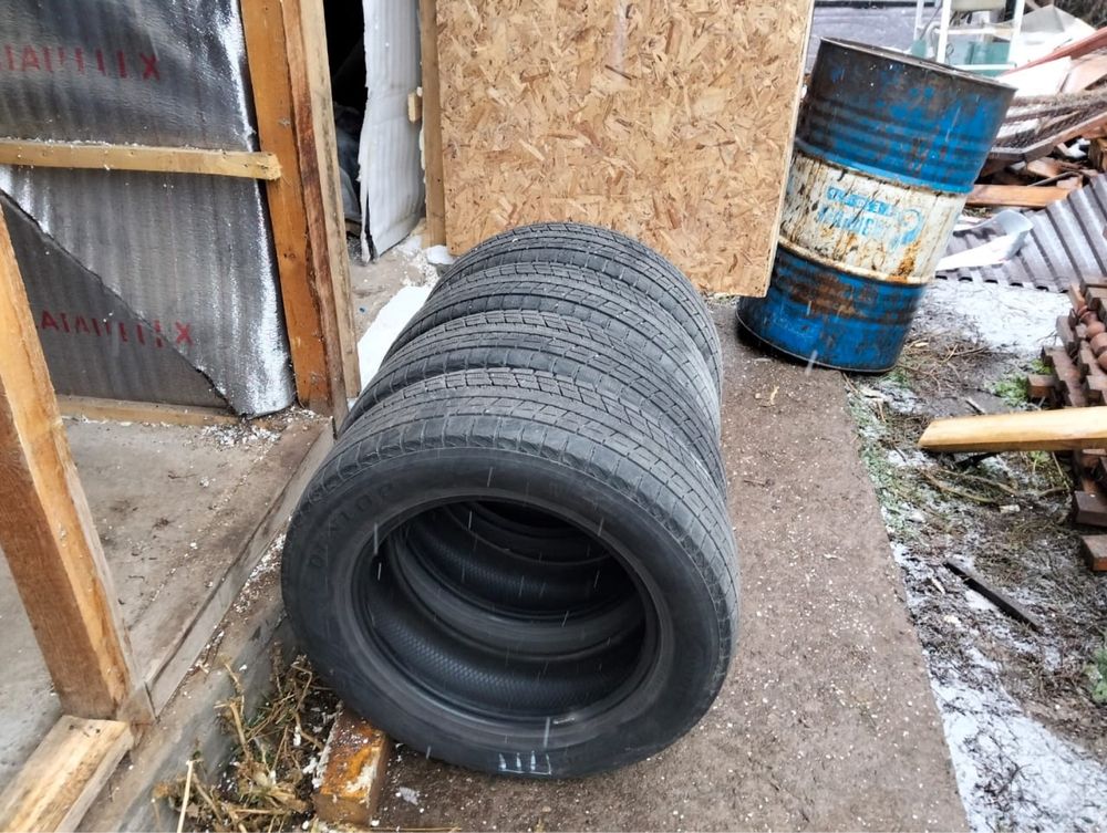Шины б/у зимние Dunlop