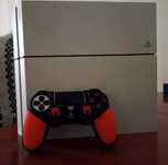 Продам playstation 4 вместе с монитором самсунг