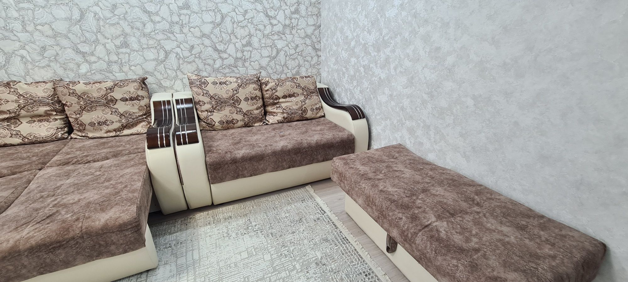 Продам диван ,срочно!В хорошем состоянии