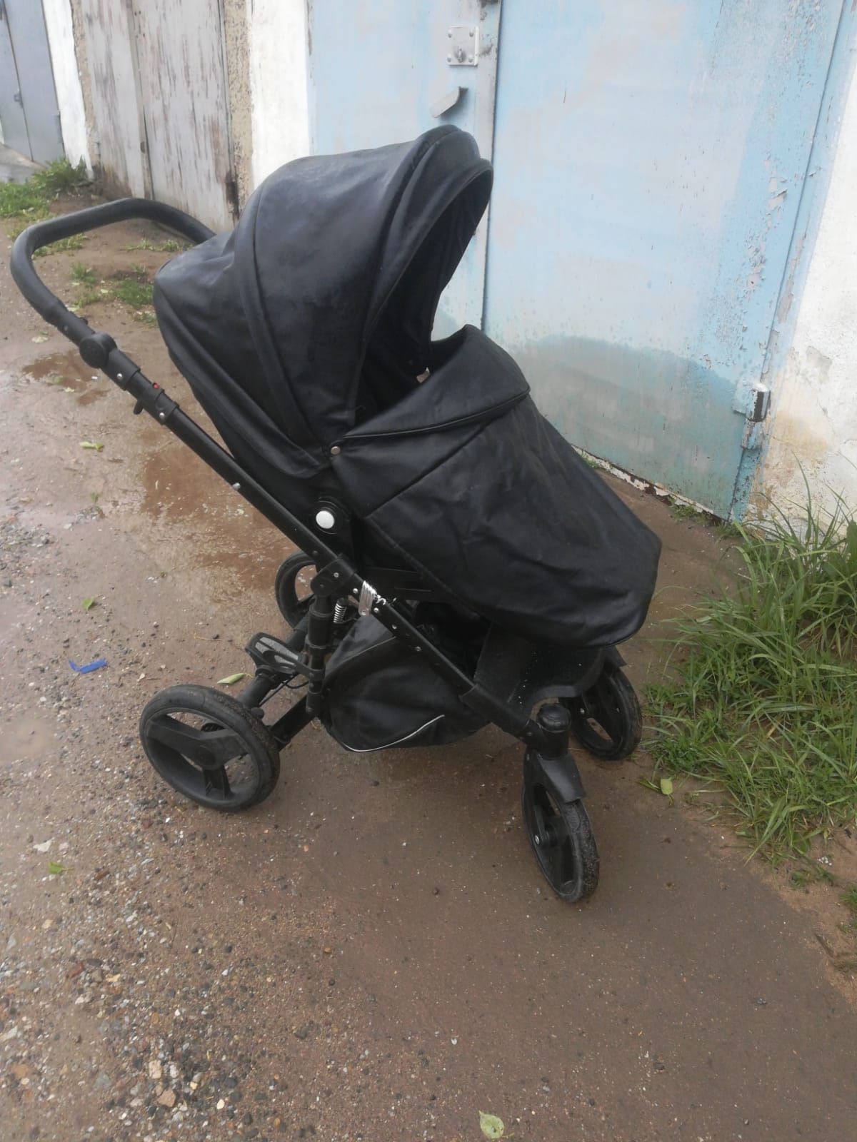 Продам коляску 15000 тысяч