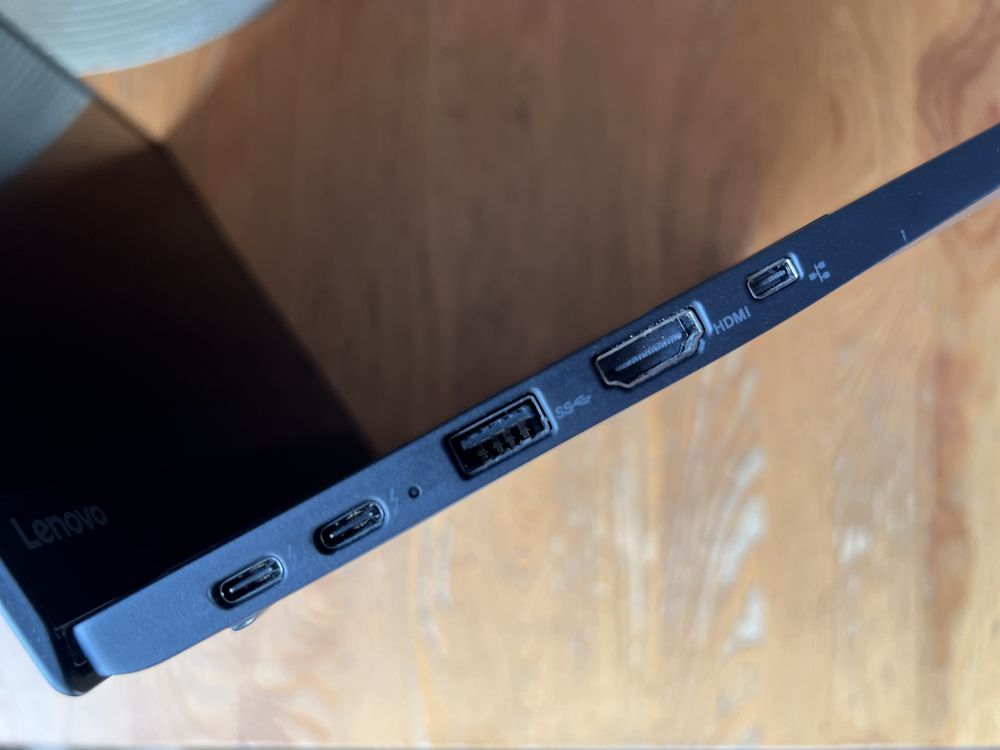 Lenovo X1 Carbon Gen 5, i5-7200U/8GB/512GB, Windows 10 Pro