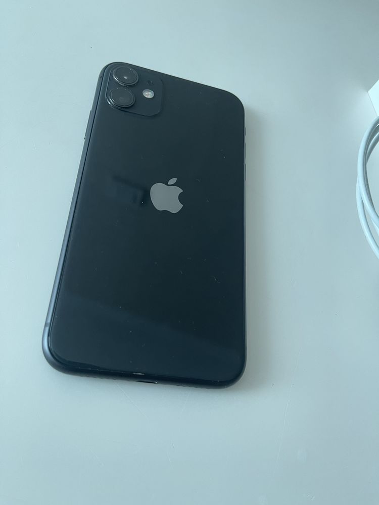 Iphone 11. 64gb в отличном состоянии