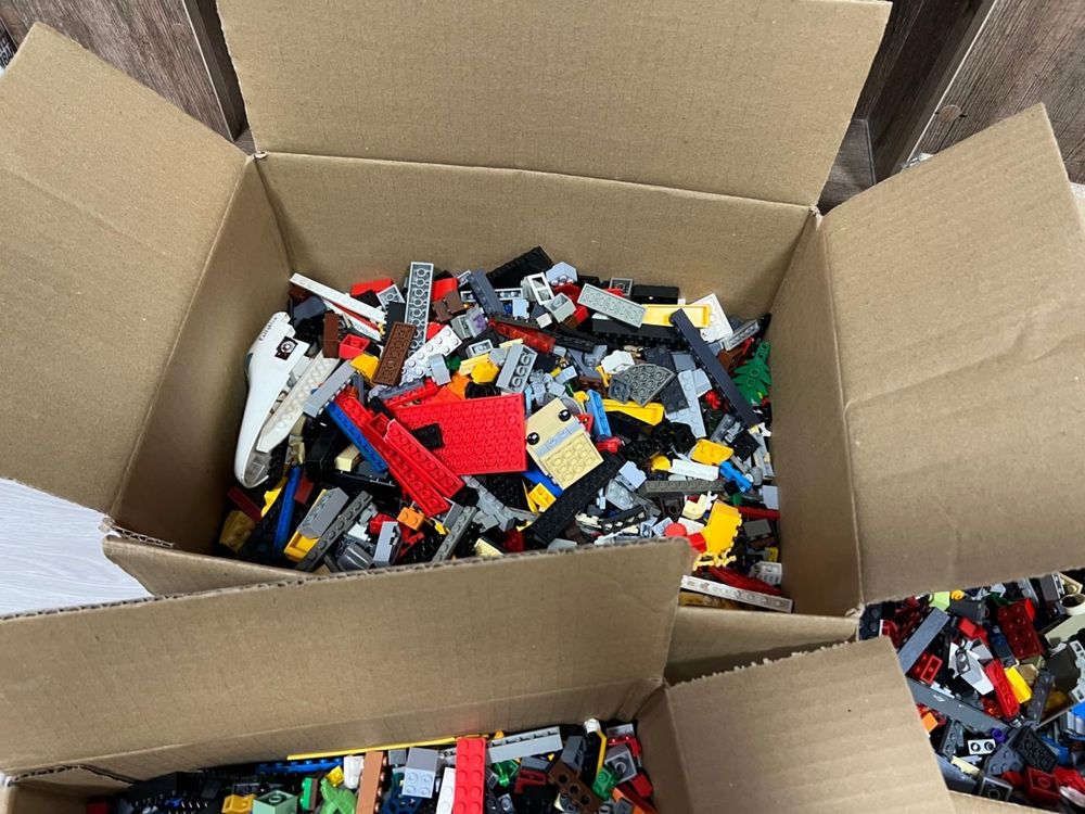 Конструктор лего lego остатки от разных наборов вперемешку 3 коробки