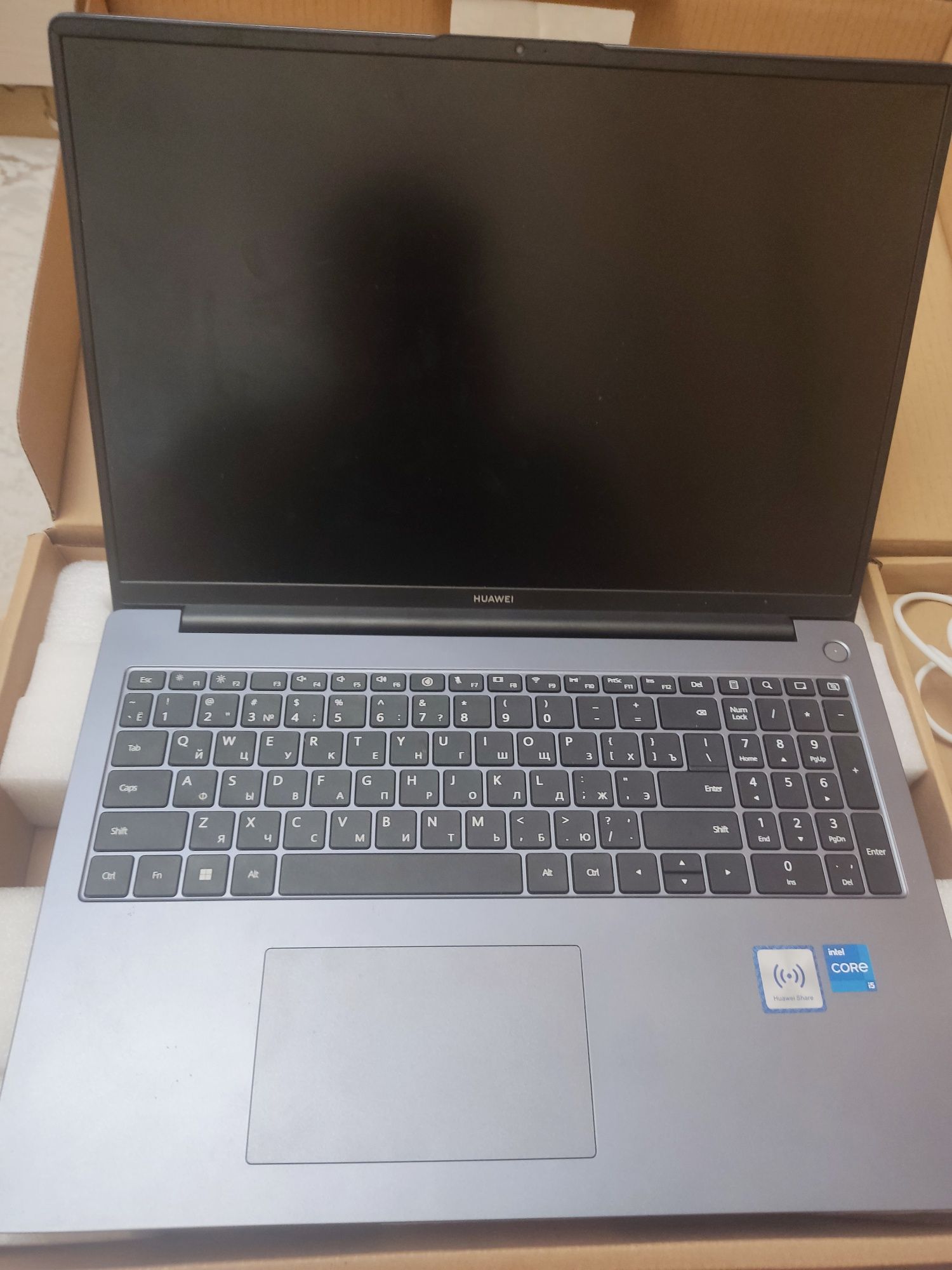 HUAWEI MateBook D16 | i5-12450H | 8 ГБ RAM | 512 ГБ SSD | Windows 11