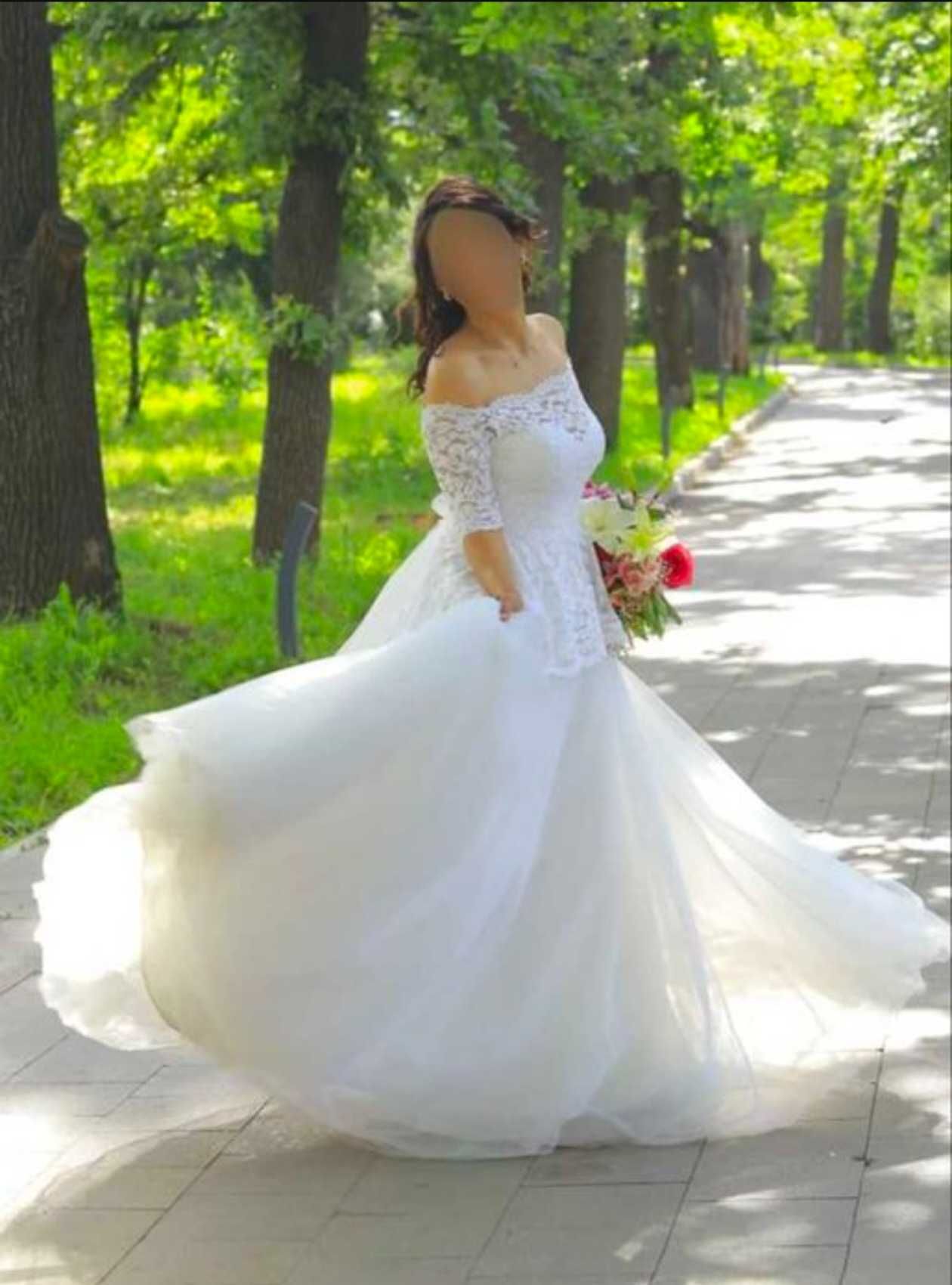 Свадебное платье