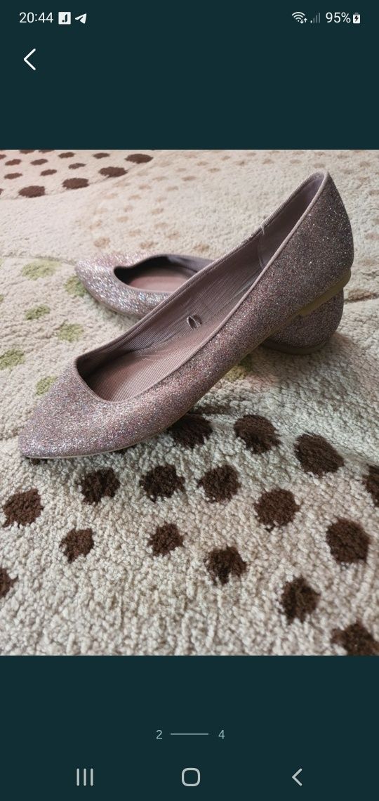 Продам красивые балетки Zara 38р